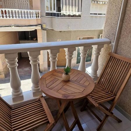 Almudena Apartments Torrevieja Bagian luar foto