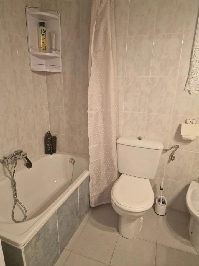 Almudena Apartments Torrevieja Bagian luar foto